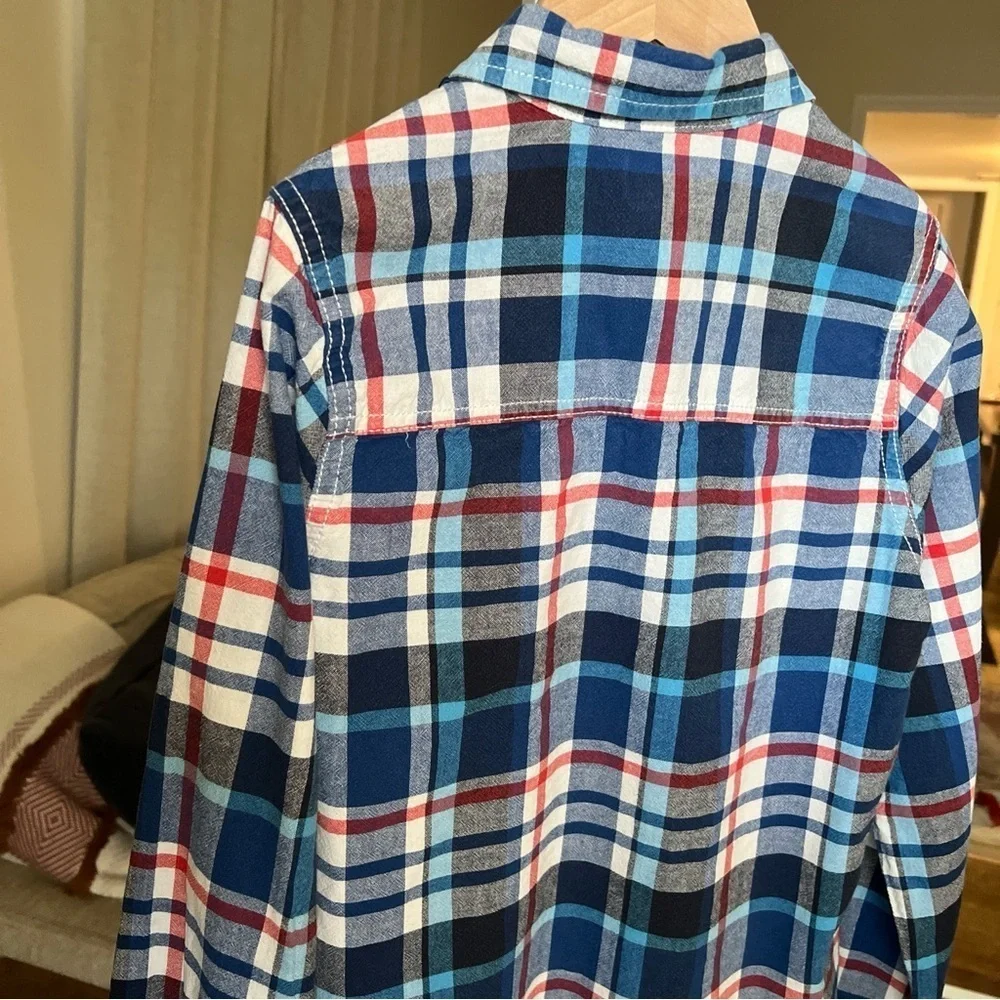 Oshkosh Boy’s Blue/white/red Plaid Longsleeve Button Up Size 12